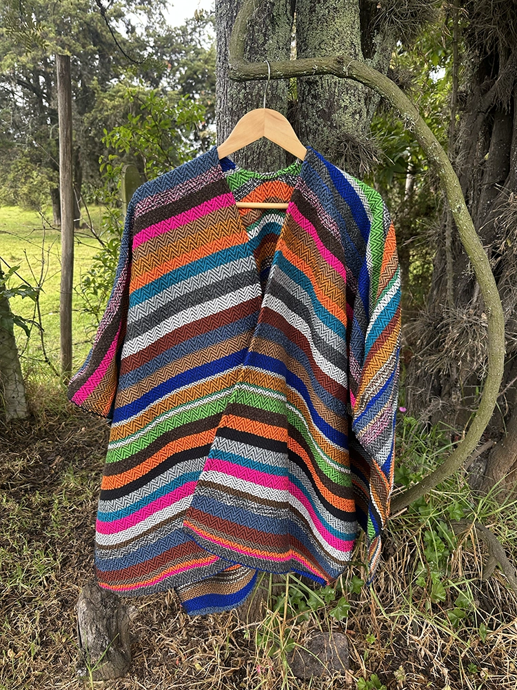 Ruana Colores<br> Abierta Rayada Colorines 2 Ruana Abierta Colores